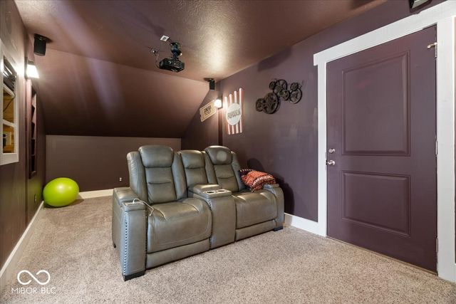 1247 N County Road 900 E, Avon, IN 46123