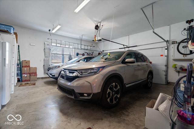 1247 N County Road 900 E, Avon, IN 46123