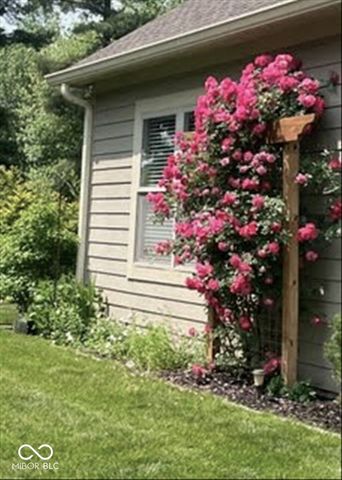 1247 N County Road 900 E, Avon, IN 46123