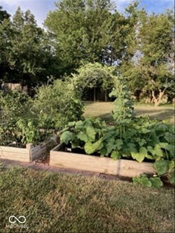 1247 N County Road 900 E, Avon, IN 46123