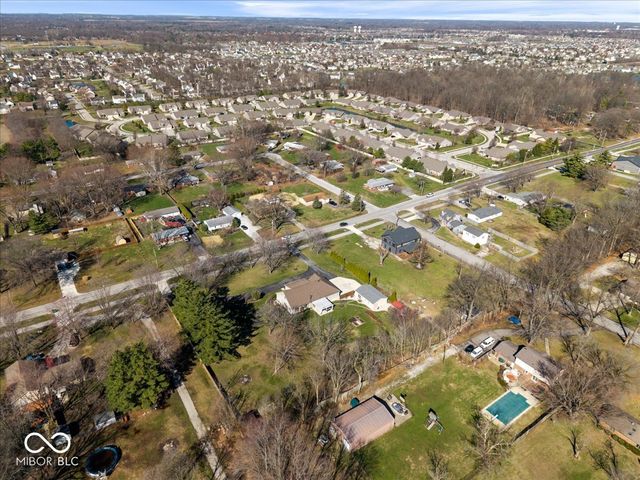 1247 N County Road 900 E, Avon, IN 46123