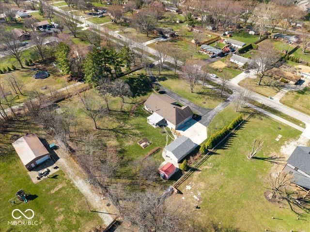 1247 N County Road 900 E, Avon, IN 46123