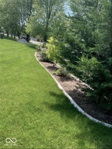 1247 N County Road 900 E, Avon, IN 46123