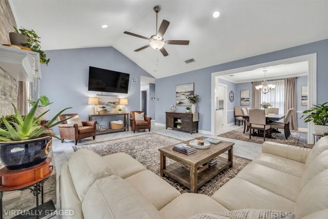 400 Blue Ridge Trail, Saginaw, TX 76179