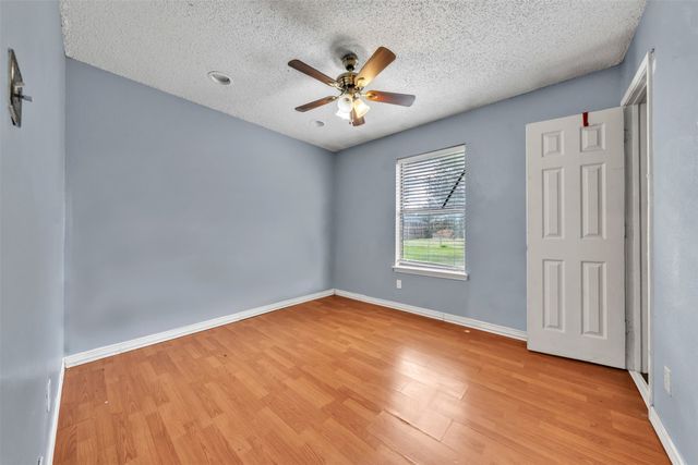 400 Blue Ridge Trail, Saginaw, TX 76179