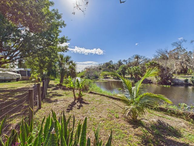 407 NE 8th Avenue, Okeechobee, FL 34972