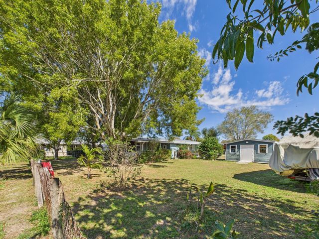 407 NE 8th Avenue, Okeechobee, FL 34972