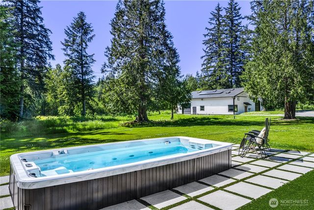 8551 250th Avenue NE, Redmond, WA 98053