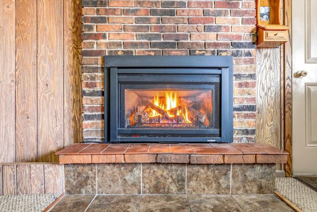 6422 Donnybrook Drive, North Branch, MN 55056