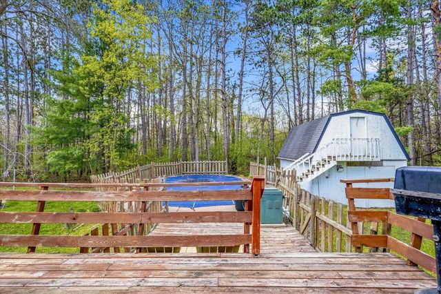 6422 Donnybrook Drive, North Branch, MN 55056