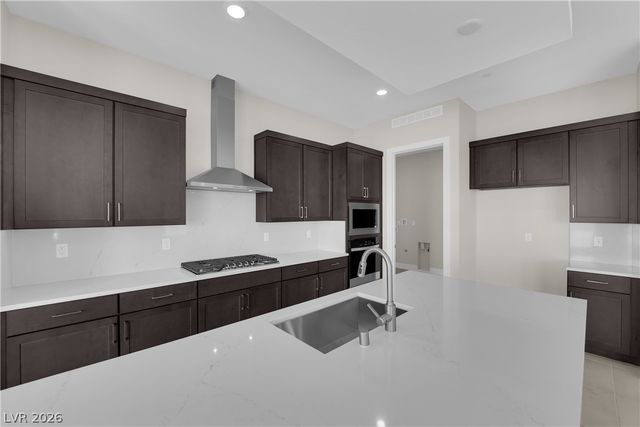 32 Stone Yucca Court, Henderson, NV 89011