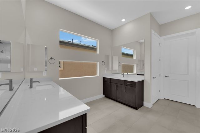 32 Stone Yucca Court, Henderson, NV 89011