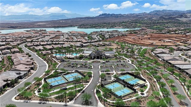 32 Stone Yucca Court, Henderson, NV 89011