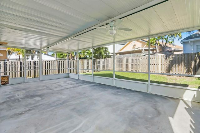 10029 SW 223rd Ln, Cutler Bay, FL 33190