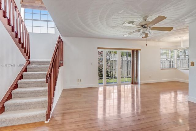 10029 SW 223rd Ln, Cutler Bay, FL 33190