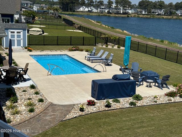 411 Summerhouse Drive, Holly Ridge, NC 28445