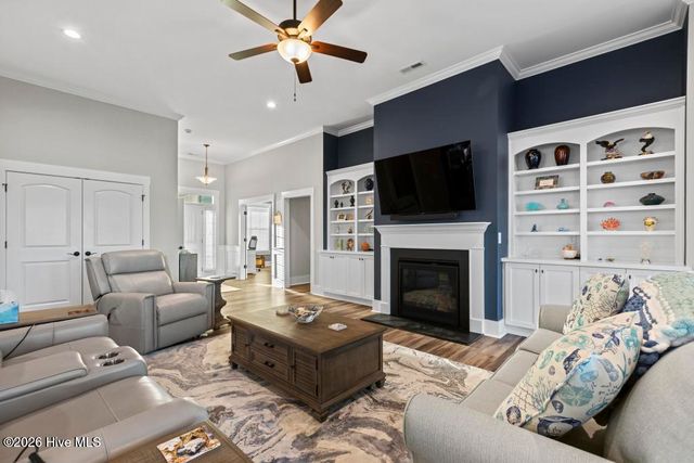 411 Summerhouse Drive, Holly Ridge, NC 28445