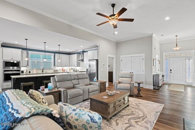 411 Summerhouse Drive, Holly Ridge, NC 28445