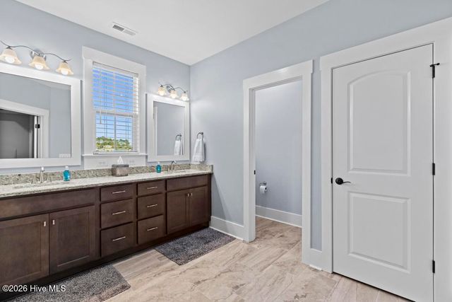 411 Summerhouse Drive, Holly Ridge, NC 28445
