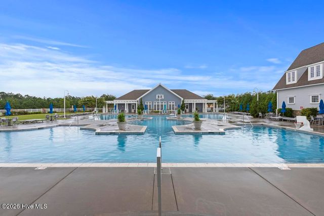 411 Summerhouse Drive, Holly Ridge, NC 28445