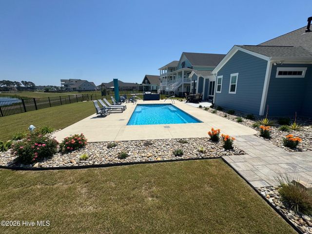 411 Summerhouse Drive, Holly Ridge, NC 28445