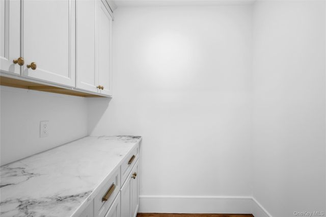 199 N Elm Street, Massapequa, NY 11758