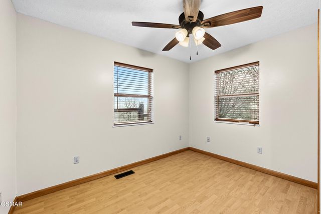 111 Cedar Hills Road, Sevierville, TN 37862