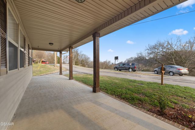 111 Cedar Hills Road, Sevierville, TN 37862