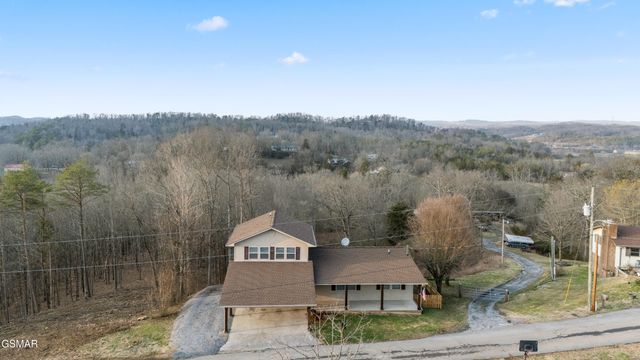 111 Cedar Hills Road, Sevierville, TN 37862
