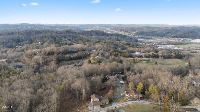 111 Cedar Hills Road, Sevierville, TN 37862