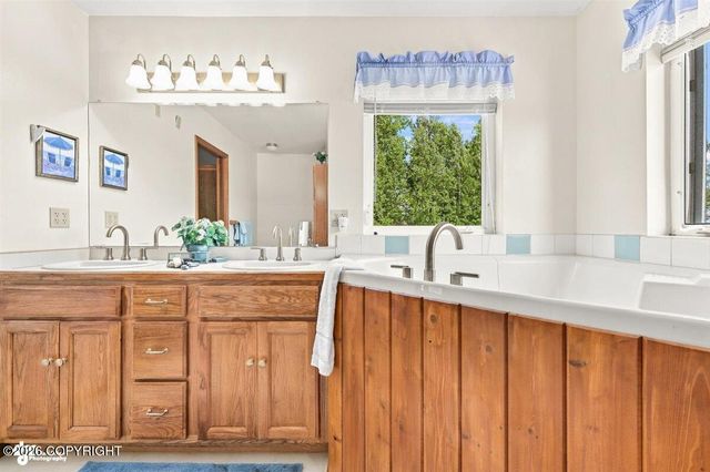 4879 S Outrigger Drive, Wasilla, AK 99623