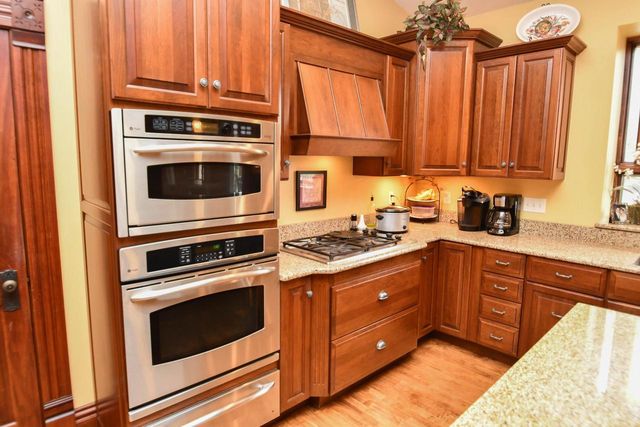 823 E Brandybrook ROAD, Wales, WI 53183