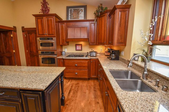 823 E Brandybrook ROAD, Wales, WI 53183