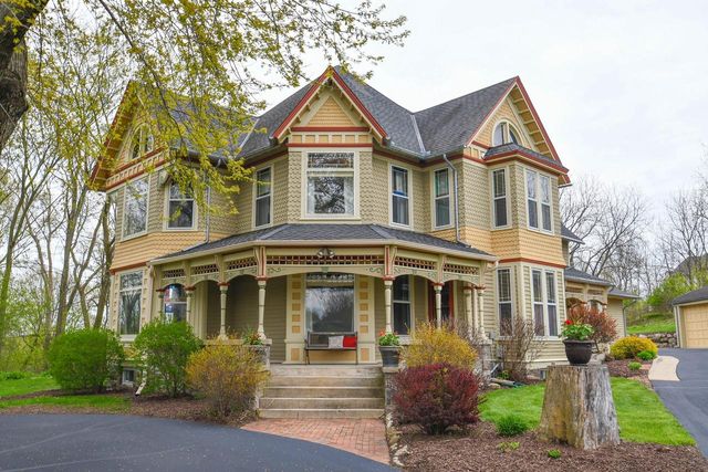 823 E Brandybrook ROAD, Wales, WI 53183
