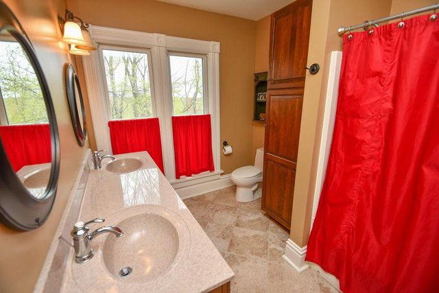 823 E Brandybrook ROAD, Wales, WI 53183