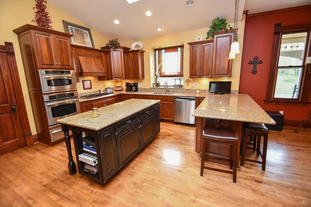 823 E Brandybrook ROAD, Wales, WI 53183