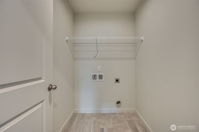 2010 Henderson Way, Longview, WA 98632