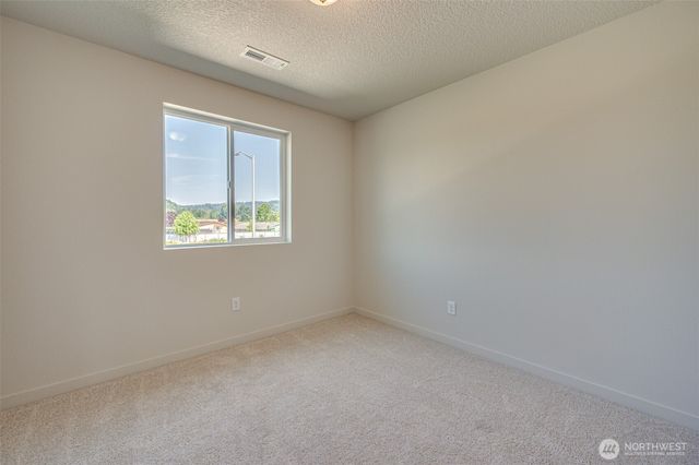 2010 Henderson Way, Longview, WA 98632