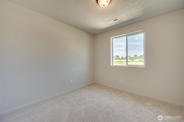 2010 Henderson Way, Longview, WA 98632