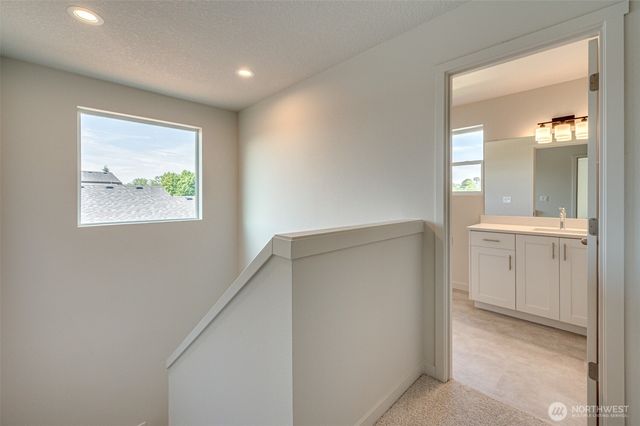 2010 Henderson Way, Longview, WA 98632