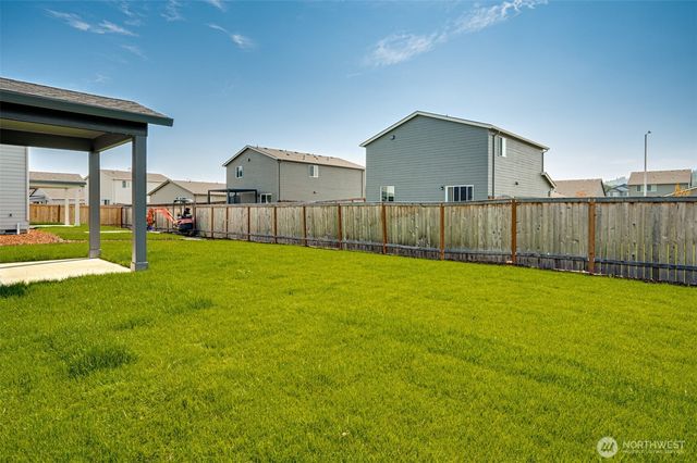 2010 Henderson Way, Longview, WA 98632