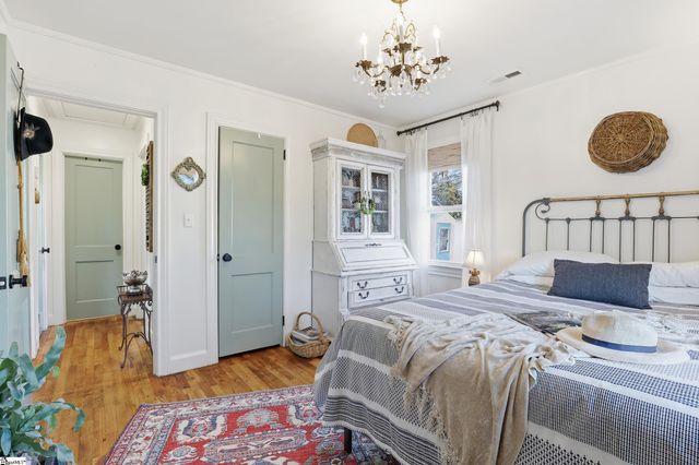 9 Beatrice Street, Greenville, SC 29611