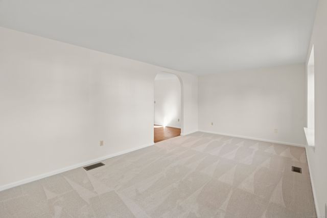 50 Heritage Drive, Cheshire, CT 06410