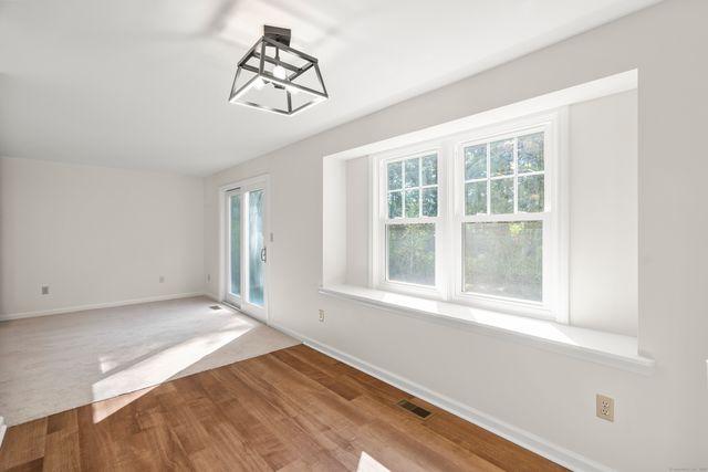 50 Heritage Drive, Cheshire, CT 06410