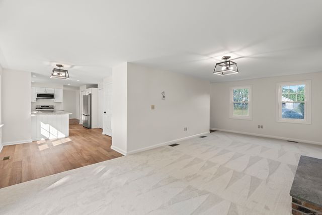 50 Heritage Drive, Cheshire, CT 06410