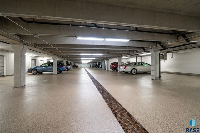 4224 S Minnesota Ave Avenue 301, Sioux Falls, SD 57105