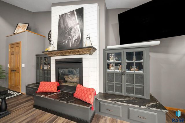 4224 S Minnesota Ave Avenue 301, Sioux Falls, SD 57105