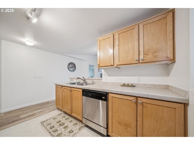 770 Nw 185TH Ave 308, Beaverton, OR 97006