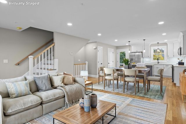 9 Acton Rd 6, Chelmsford, MA 01824