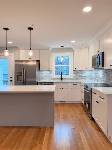 9 Acton Rd 6, Chelmsford, MA 01824